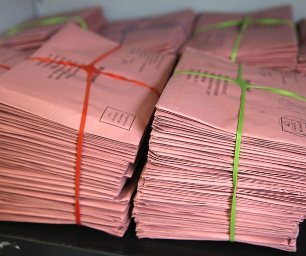 Wie hoch sich die Wahlbriefe diesmal stapeln werden, ist schwer vorherzusagen.