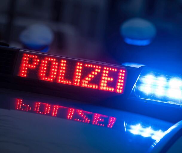 Auf der B 27 hat es auaf Höhe der Autobahnanschlusstelle Ludwigsburg Nord gekracht. Screenreader