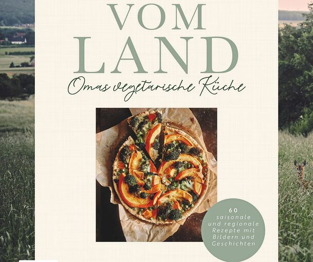 Das Kochbuch bietet 60 saisonale und regionale Rezepte mit Bildern und Geschichten.