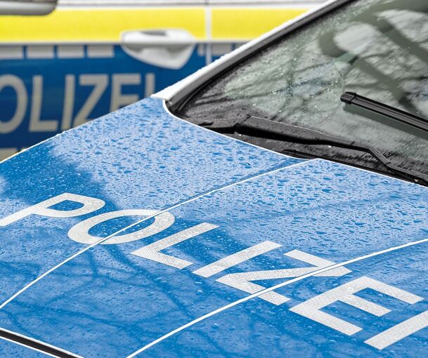 Die Kriminalpolizei sucht Zeugen. Die Kriminalpolizei sucht Zeugen.