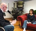 Erstwählerin Ogechi Nathan im Gespräch mit Stephan Wolf.