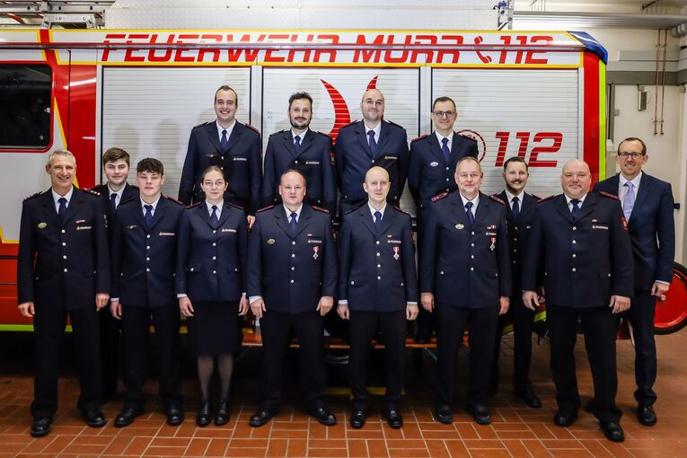 Die Geehrten und Beförderten der Murrer Feuerwehr.