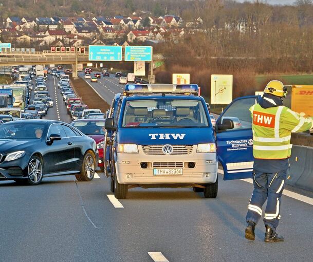 Für viele ein vertrautes Bild: Stau auf der A81.