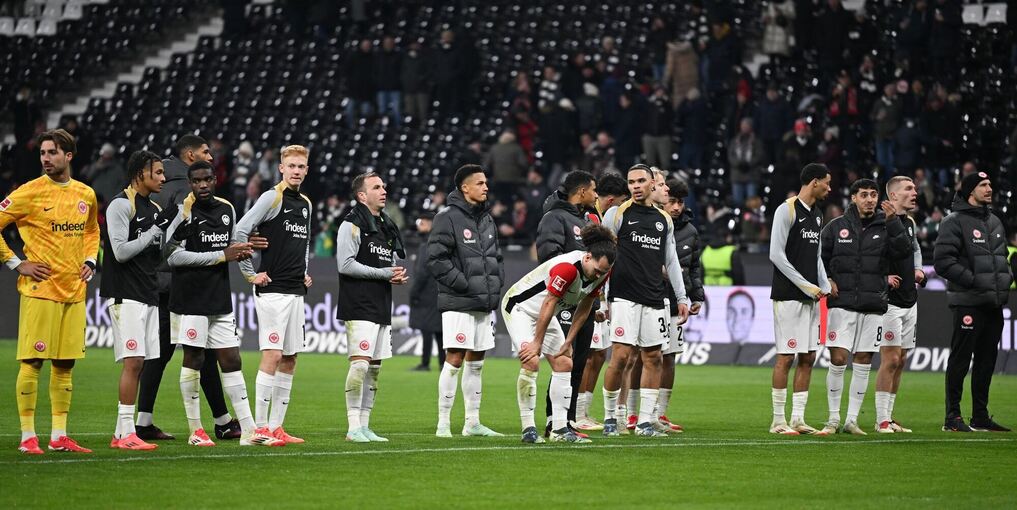 Eintracht Frankfurt - VfL Wolfsburg Eintracht Frankfurt - VfL Wolfsburg