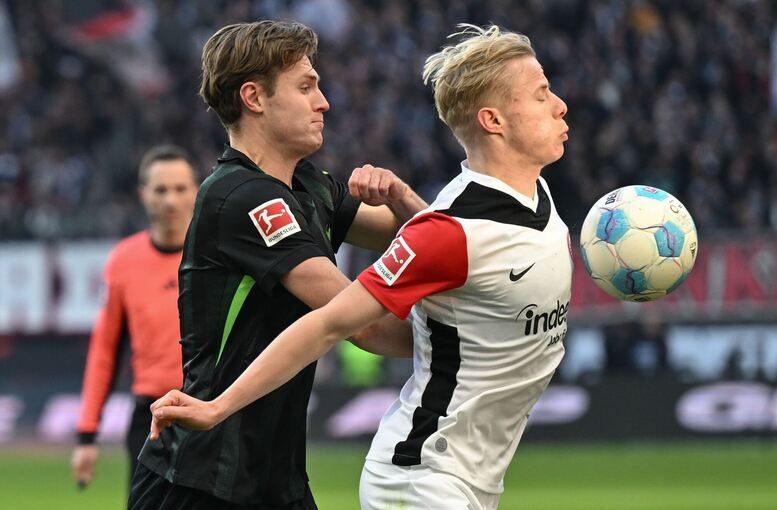 Eintracht Frankfurt - VfL Wolfsburg Eintracht Frankfurt - VfL Wolfsburg