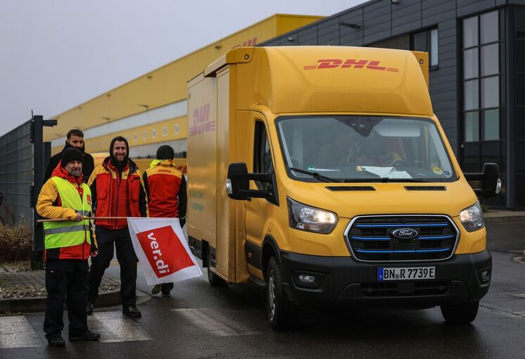 Verdi bestreikt Paketzentrum der Post Verdi bestreikt Paketzentrum der Post