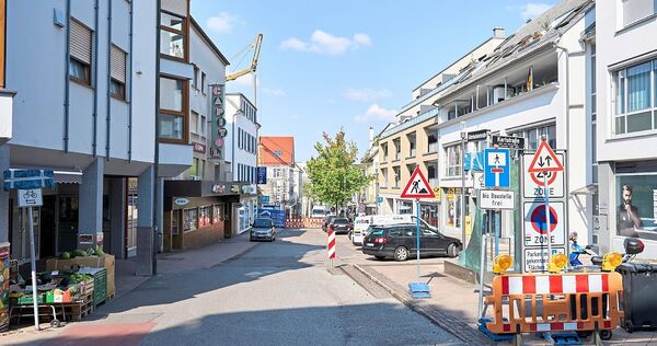 Die Güterbahnhofstraße soll attraktiver werden und wird großflächig umgestaltet. Im Frühjahr beginnen die Bauarbeiten.