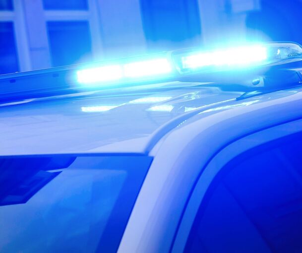 Die Polizei sucht Zeugen.