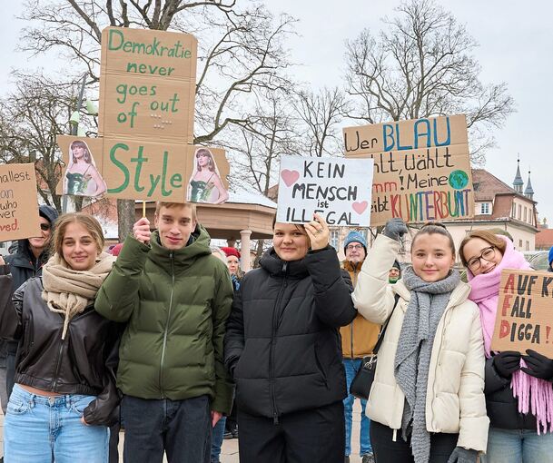 Auch junge Ludwigsburgerinnen und Ludwigsburger nahmen an der Kundgebung teil.
