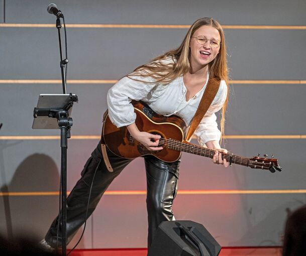 Jana Abbt begeisterte die Besucher in der Gemmrigheimer Kelter.