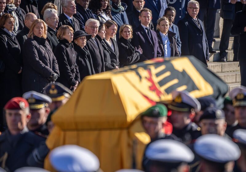 Letzte Ehre für Horst Köhler.