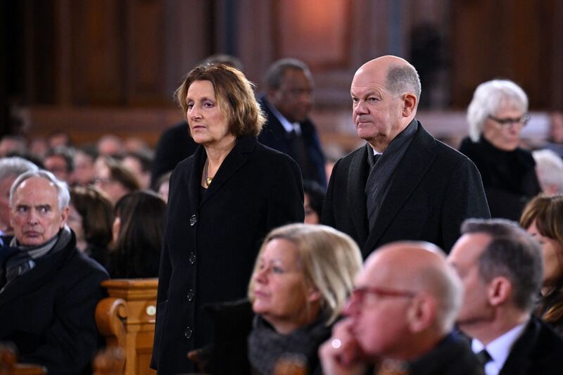 Bundeskanzler Olaf Scholz und seine Frau Britta Ernst.