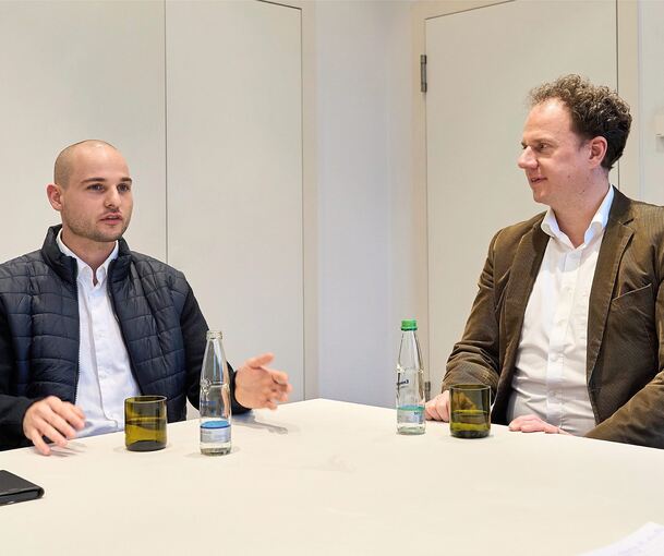 Oberbürgermeister Dr. Matthias Knecht will Druck von Benedikt Hofmanns Schultern nehmen.