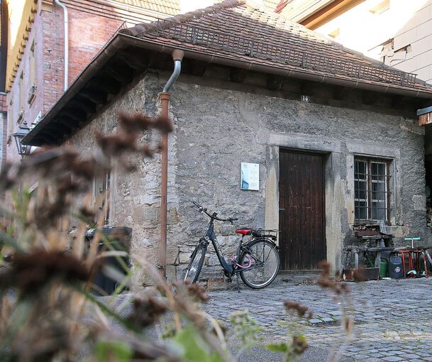 Eines der drei noch bestehenden Backhäuser in Besigheim befindet sich im Bühl.