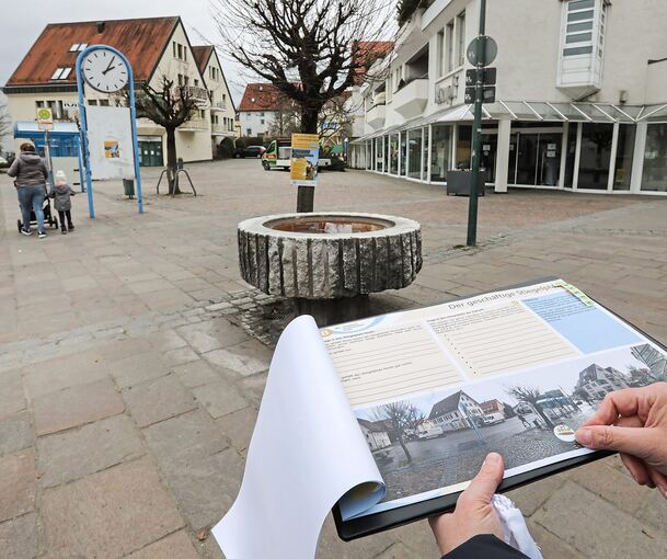 Anfang 2021 hatte die Stadt zur ersten Bürgerbeteiligung eingeladen, unter anderem konnte man an einzelnen Stationen auf dem gesamten, knapp 800 Meter langen Abschnitt Kritik und Verbesserungsvorschläge anbringen, wie hier am Stiegelplatz.