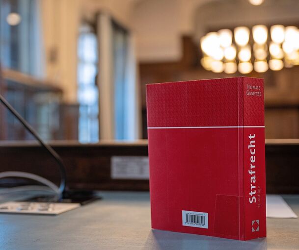 Der Prozess wird vor dem Stuttgarter Landgericht geführt.