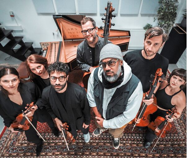 Crossover kann auch gutgehen. Das beweisen (von links) Gergana Petrova, Marta Dotkus, Miki Kekenj, Max Dommers, Samy Deluxe, Valentin Priebus und Erin Kirby.