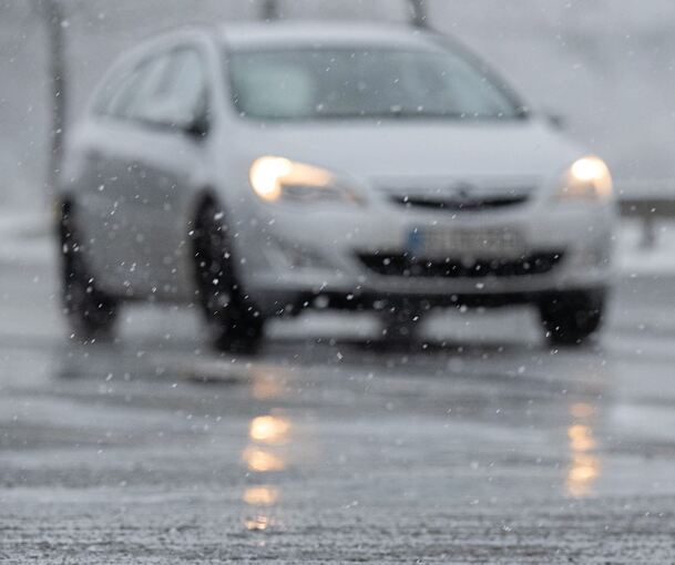 Ein Kind wurde auf dem Schulweg in Ludwigsburg von einem fremden Mann aus dem Auto heraus angesprochen.