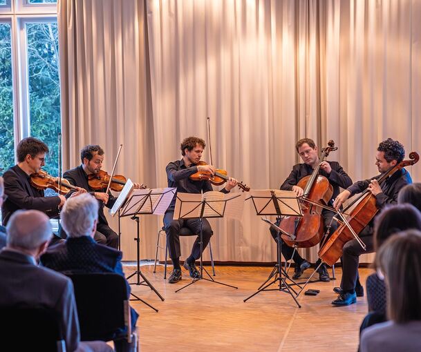 Transzendentale Erfahrung: Schuberts Streichquintett stand im Mittelpunkt des dritten und letzten Kornwestheimer Galeriekonzerts.