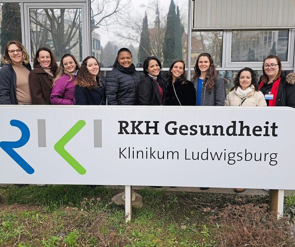 Die sieben Brasilianerinnen (v.li.) nach ihrer Ankunft im März 2024.