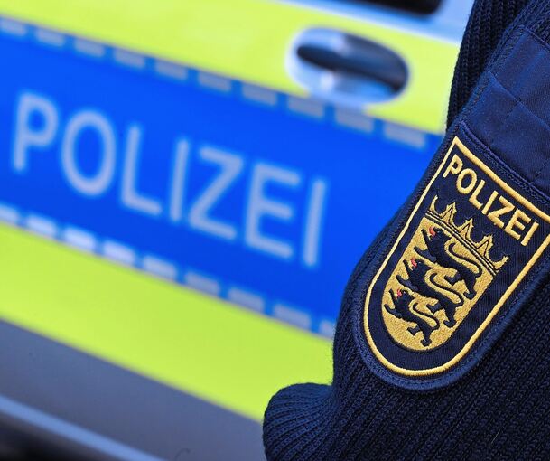 Die Polizei hat Wohnungen in Ludwigsburg, Bietigheim-Bissingen und Pleidelsheim durchsucht. Die Polizei hat Wohnungen in Ludwigsburg, Bietigheim-Bissingen und Pleidelsheim durchsucht.