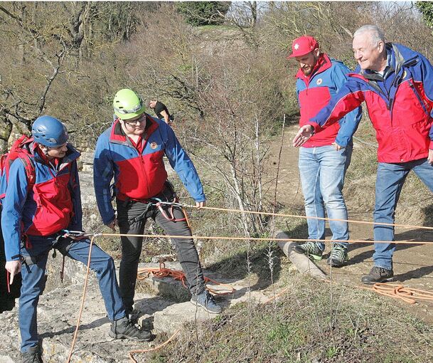 Die Hessigheimer Felsengärten sind das Dienstgebiet der Bergwacht Unterland. Manfred Hormann (rechts) wird am Sonntag sein Amt als ihr Leiter abgeben.
