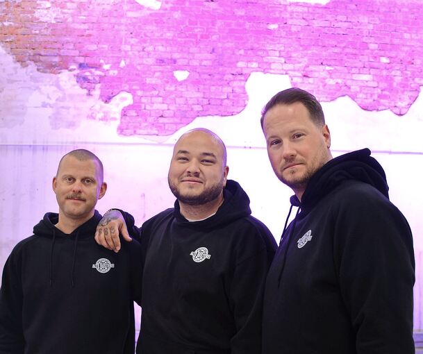 Drei Freunde, ein Plan: Gemeinsam wollen Marcel Stahl, Nils Vrabac und Florian Lutz (von links) auf dem Franck-Areal in Ludwigsburg einen neuen Club aufziehen.