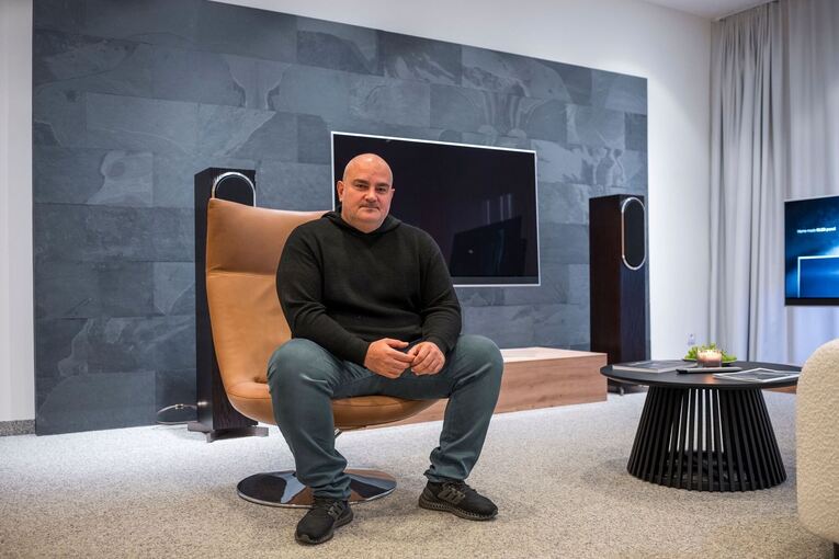 Interview mit Loewe CEO Aslan Khabliev