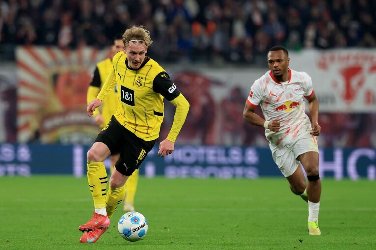 Julian Brandt Julian Brandt