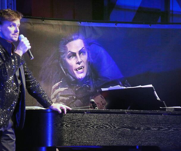 Von den Sängern und dem Pianisten stimmungsvoll dargeboten: die „Musicalischen Klänge“ in der Alten Kelter.