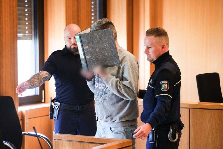 Prozessauftakt gegen einen Krankenpfleger in Aachen