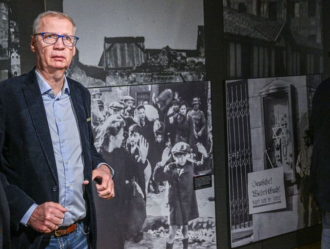 Ausstellung «How To Catch A Nazi»