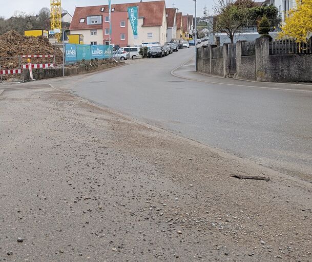 Vor allem am Rand der Luisenstraße sammelte sich der Schmutz am Dienstagnachmittag.