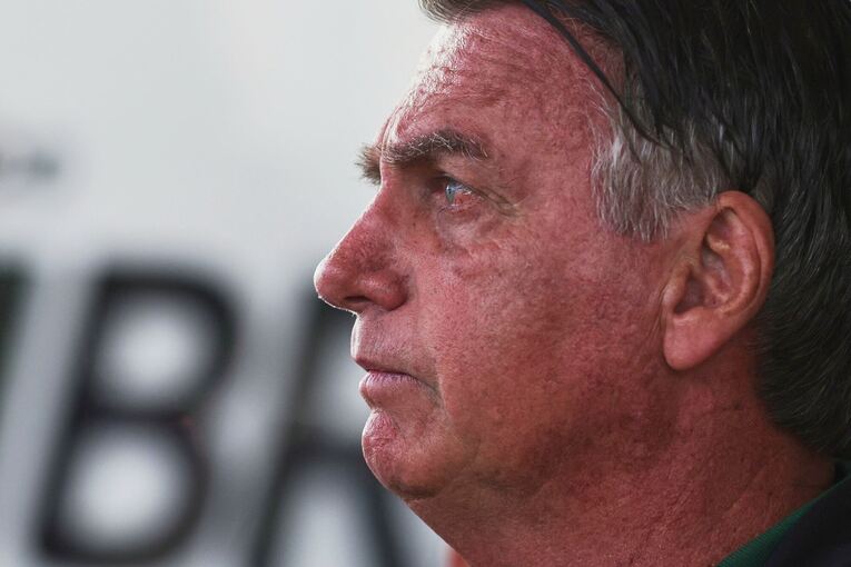 Oberster Gerichtshof lässt Anklage gegen Bolsonaro zu Oberster Gerichtshof lässt Anklage gegen Bolsonaro zu