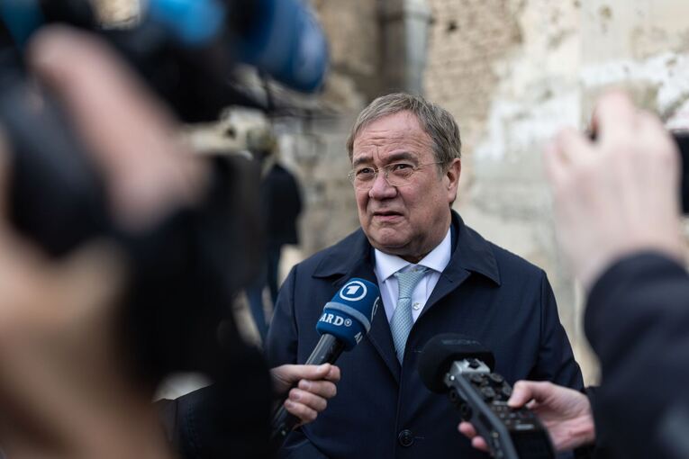 Laschet: Trump so eng wie möglich an Europa binden