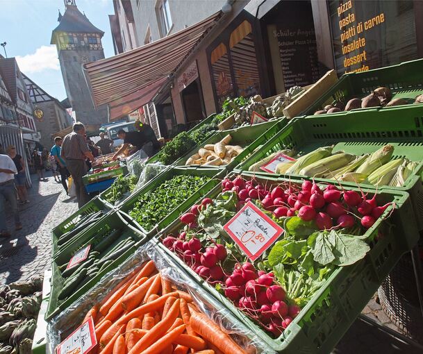 Wer frisches Gemüse an den Feiertagen will, muss schauen, ob der Markt stattfindet.
