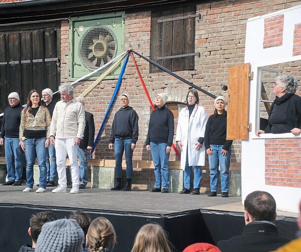 Die Schrecken der Vergangenheit: Das Theater unter der Dauseck erinnert an das Schicksal von Hannelore Widmaier, Uli Wolfer und Else Schray.