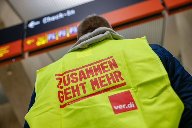 Tarifstreit im öffentlichen Dienst Tarifstreit im öffentlichen Dienst