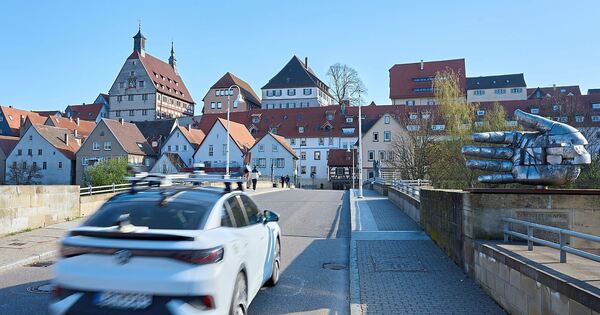 Parken in der Besigheimer Altstadt: Das Zweitauto soll ins Enzparkhaus