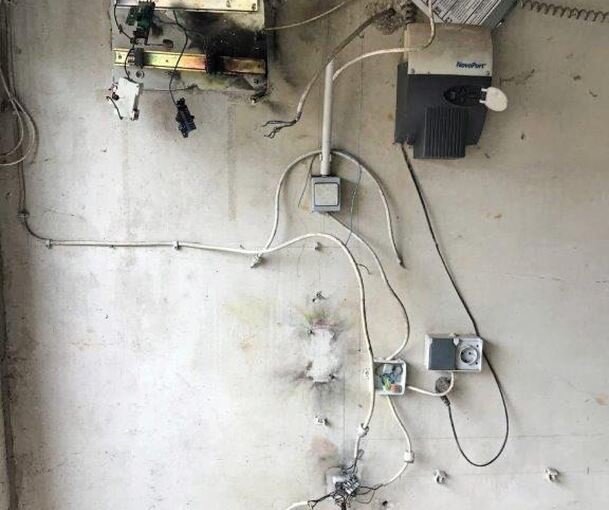 Der Blitzeinschlag zerlegte die Elektrik des Schullandheims Strümpfelbrunn.