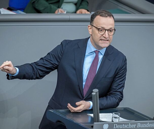 Jens Spahn könnte Bundeswirtschaftsminister werden. wäre da nicht die von ihm angestoßene Debatte um den Umgang mit der AfD.