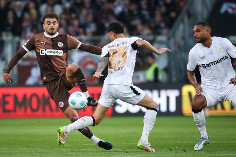 FC St. Pauli - Bayer Leverkusen FC St. Pauli - Bayer Leverkusen