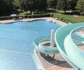 Weil die Stadtkasse leer ist, ruft die Verwaltung dazu auf, Geld für Attraktionen im Asperger Freibad zu spenden. Weil die Stadtkasse leer ist, ruft die Verwaltung dazu auf, Geld für Attraktionen im Asperger Freibad zu spenden.