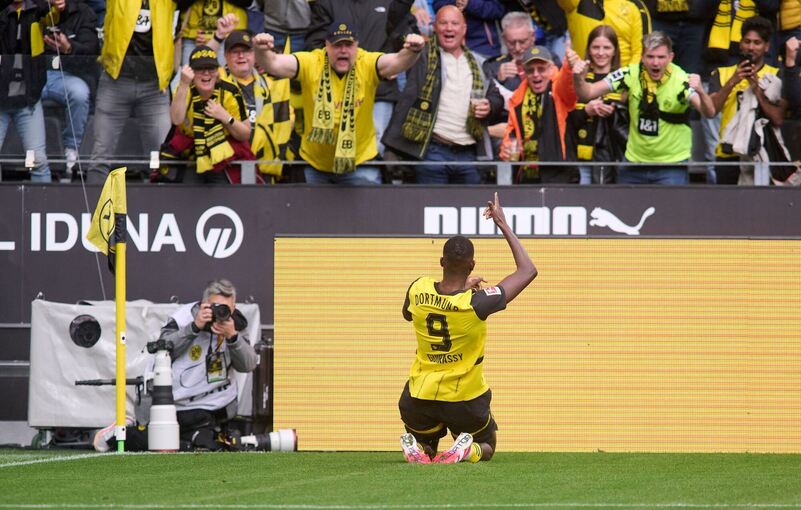 Borussia Dortmund - VfL Wolfsburg Borussia Dortmund - VfL Wolfsburg