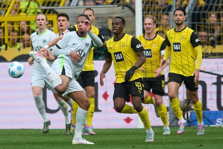 Borussia Dortmund - VfL Wolfsburg Borussia Dortmund - VfL Wolfsburg