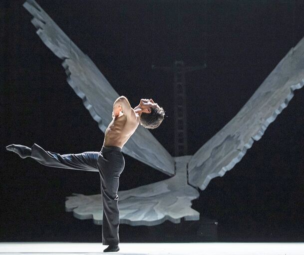 Gegensätzliche Atmosphären: Das Tschechische Nationalballett hat im Forum gastiert.