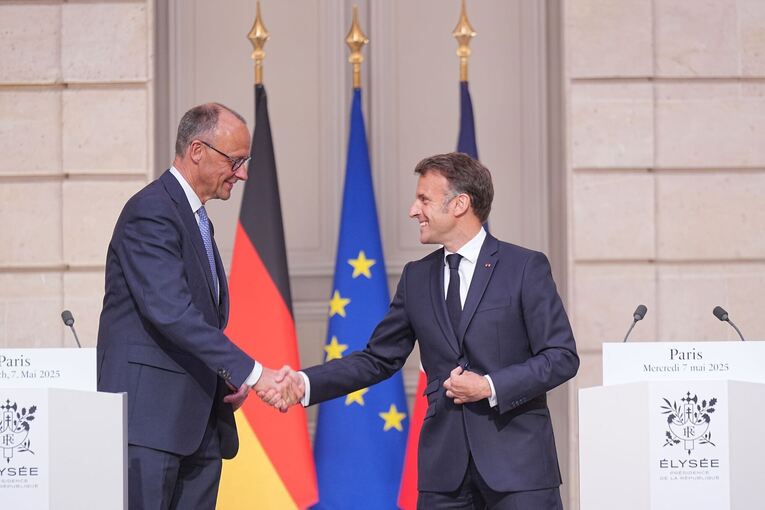 Bundeskanzler Merz reist nach Paris und Warschau