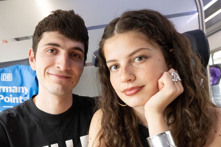 Abor und Tynna auf dem Weg nach Basel