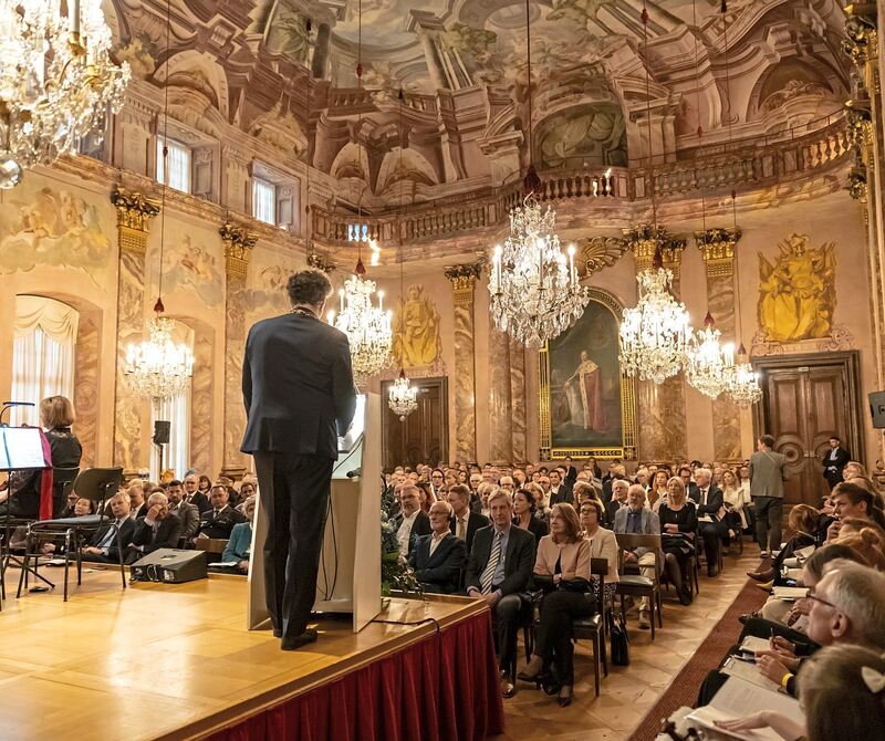 Oberbürgermeister Matthias Knecht bei seiner Rede.