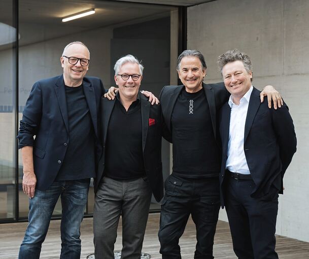 Sind guten Mutes: Die Intendanten der Staatstheater Stuttgart (von links) – Burkhard C. Kosminski (Schauspiel), Marc-Oliver Hendriks (geschäftsführender Intendant), Tamas Detrich (Ballett) und Viktor Schoner (Oper).